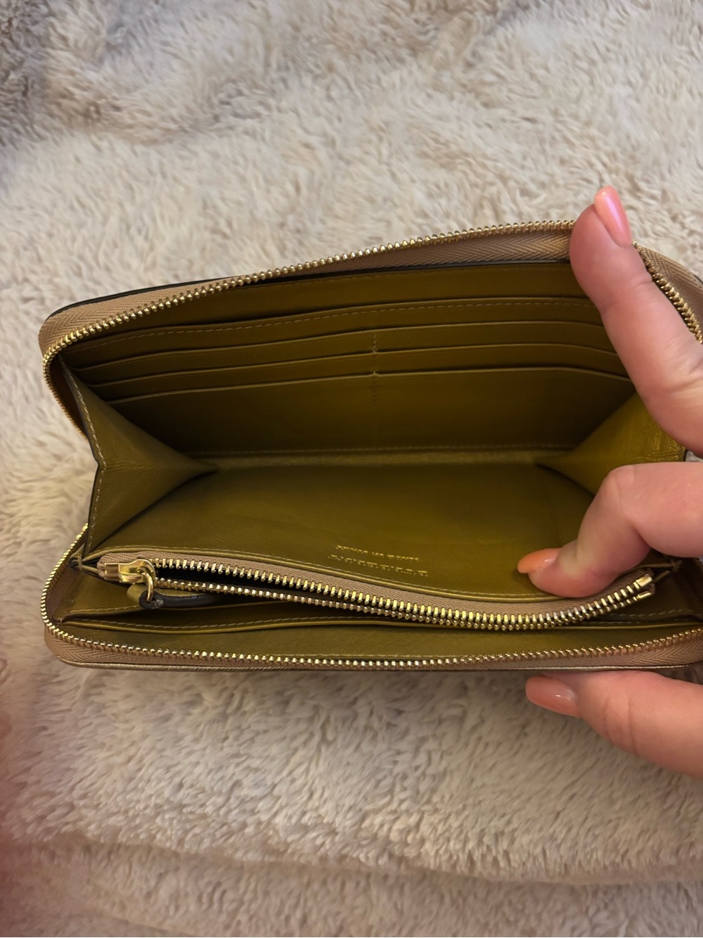 ✨Rare Vintage Burberry Metallic Gold Leather & Nova Check Zip Wallet - Picture 6 of 11